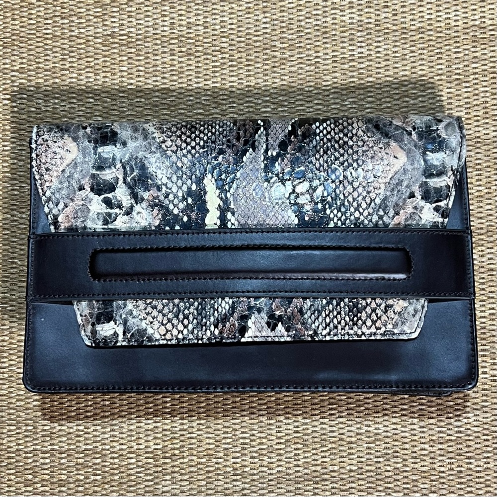 Banana Republic Nora Leather Snake pattern Envelope Clutch Brown NWOT